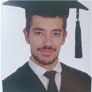 Estudiante de último año de la carrera de Matemáticas con pasión por las matemáticas y pasión por hacer entender las matemáticas más allá de su uso aplicado. Ofrezco clases de repaso para aquellos que crean que se les da mal algo que luego es maravillará